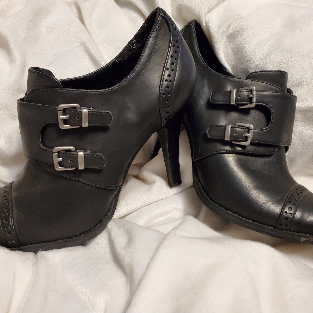 Victor Alfaro Shoes